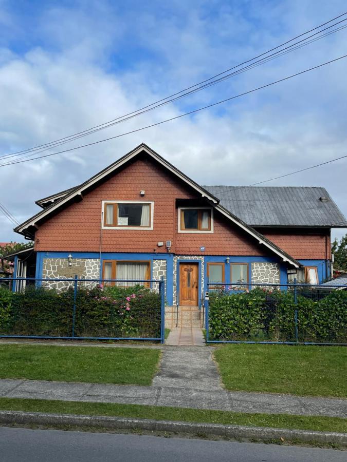 Hostal Das Hause Пуерто Варас Екстериор снимка